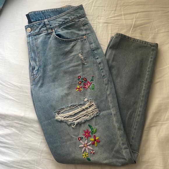 Divided Denim - H&M Divided High Rise Straight Leg Jeans